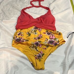 NWTS CUPSHE bathing suit 2X